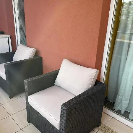Superbe Appart 2 Pièces 8 Min à Pied De La Mer Appartement Fréjus